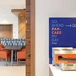 Holiday Inn Express & Suites Chatsworth By Ihg