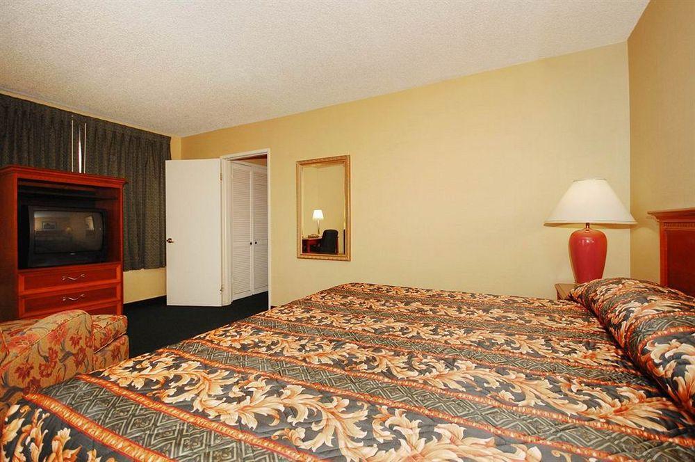 Express & Chatsworth By Ihg 2* Los Ángeles