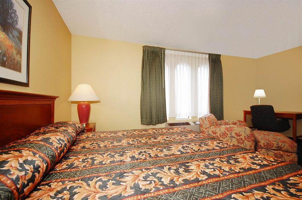 Express & Chatsworth By Ihg Los Ángeles